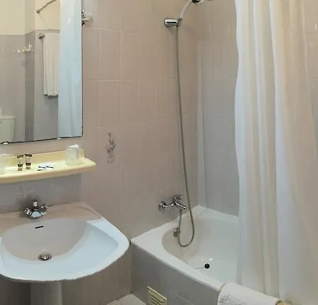 Hotel Albergaria Dom Manuel 2*